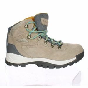 Columbia Newton Ridge women’s Hiking Boot size 7.5
